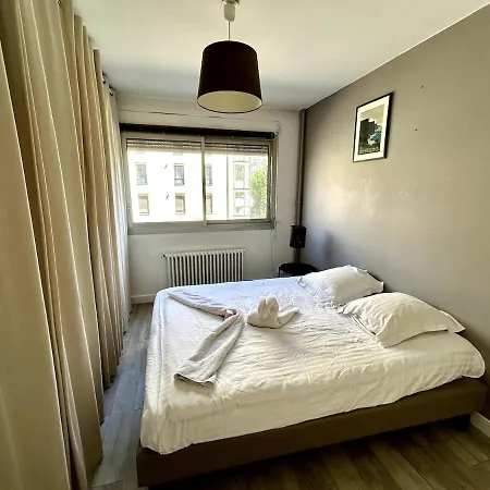 Tony Garnier 2 Bedrooms - Balcony - Parking Apartment